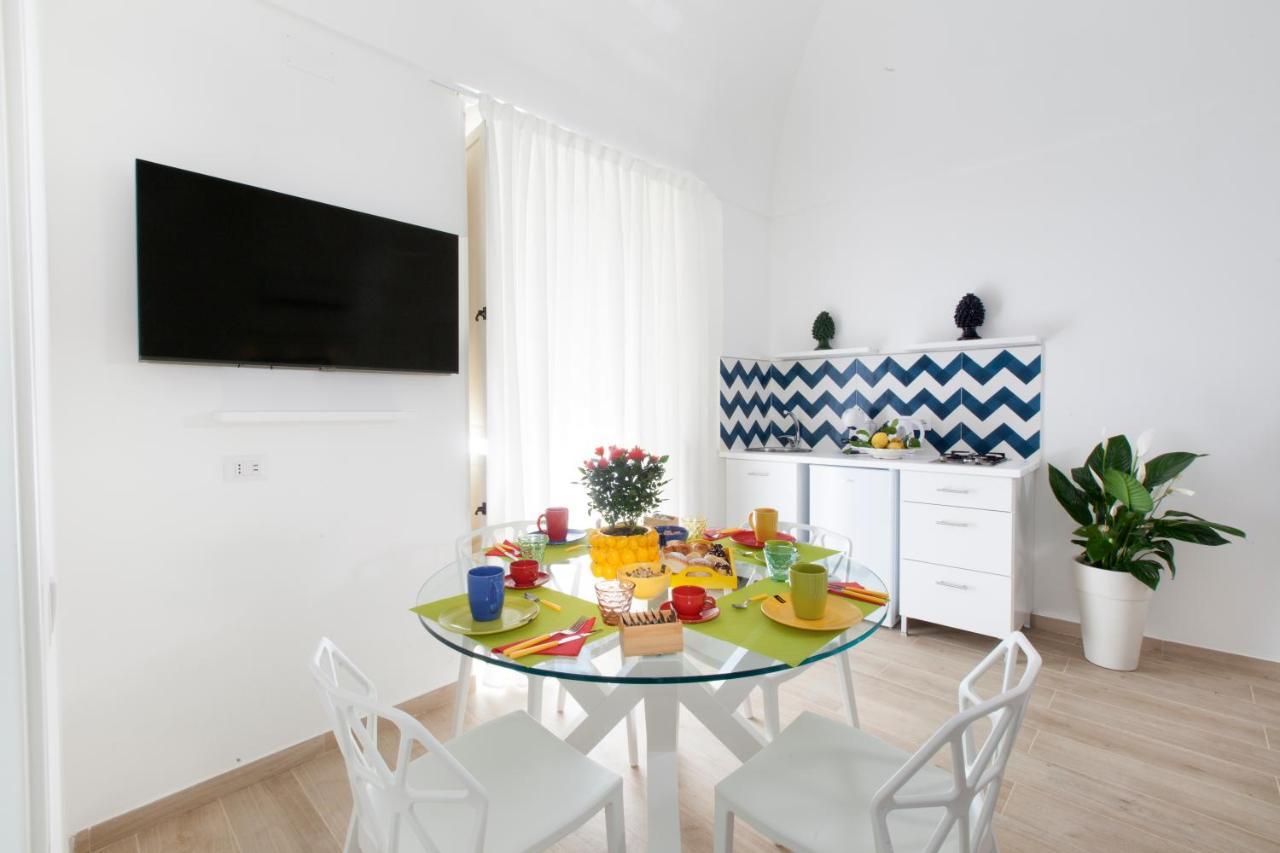 Готель Iolanda Flats П'яно-ді-Сорренто Екстер'єр фото